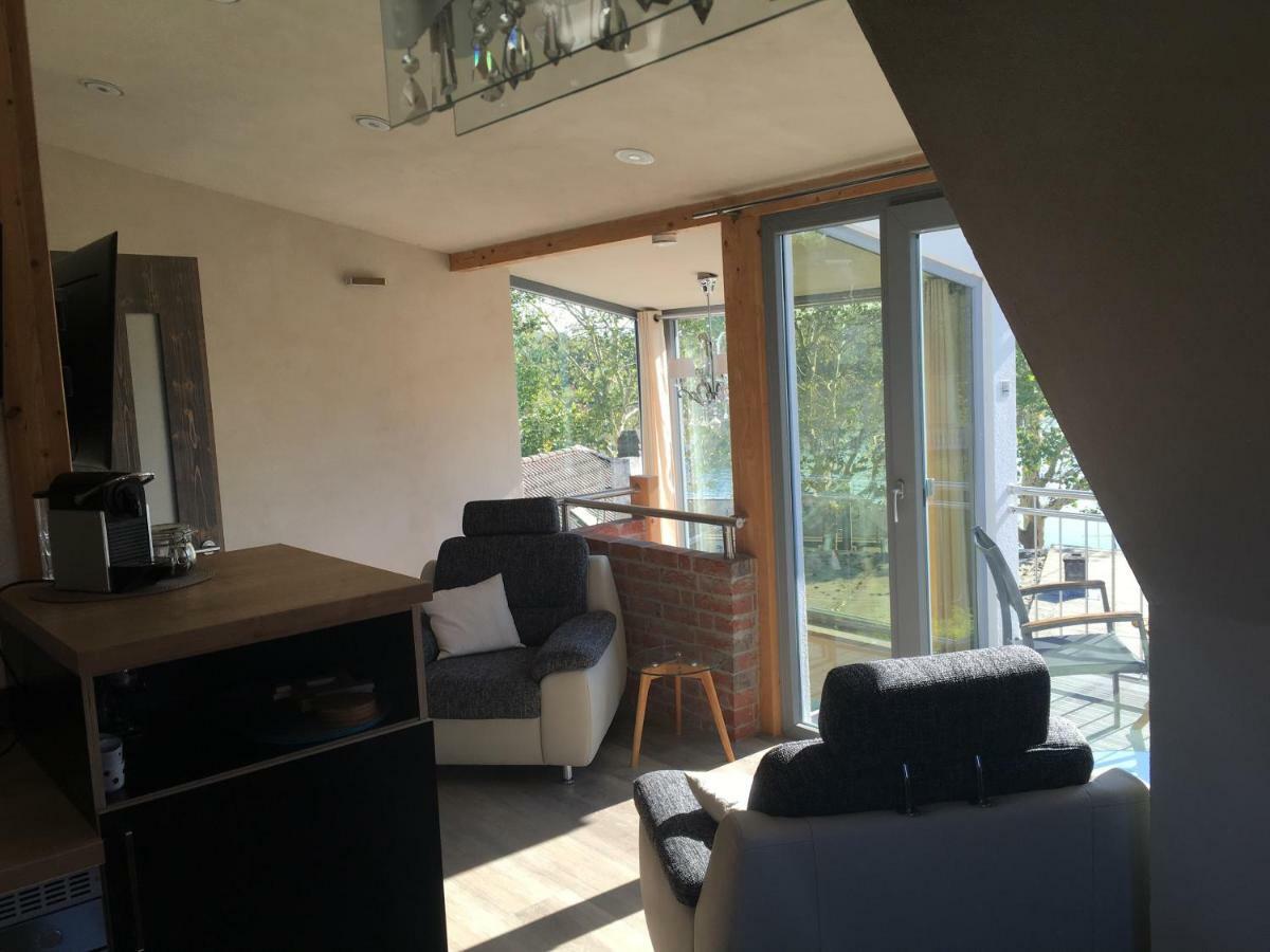 Schmuckkaestle Am Hafen Appartement Wiesbaden Buitenkant foto