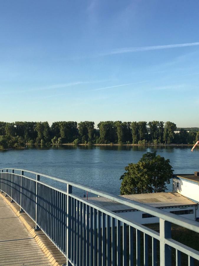 Schmuckkaestle Am Hafen Appartement Wiesbaden Buitenkant foto